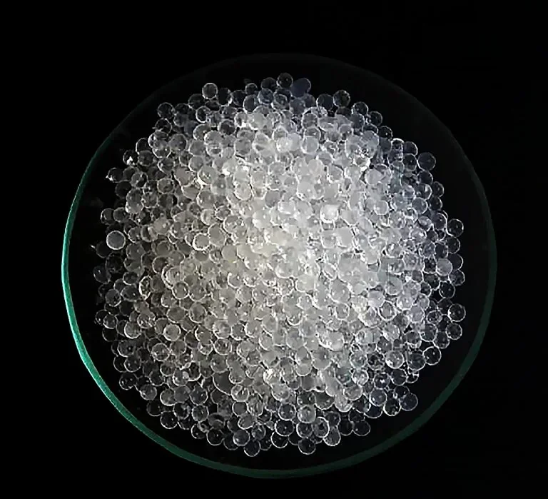 Adsorbent granules and silica gel